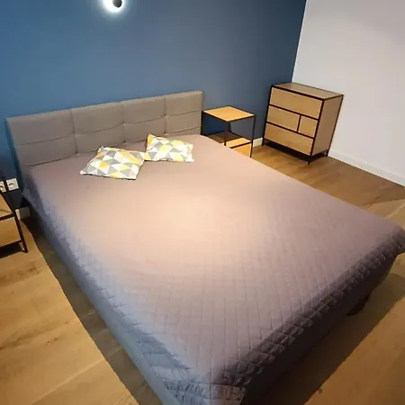Apartamento Spacious & Modern 3br-2ba