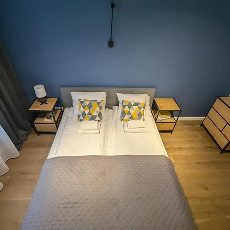 Apartament Spacious & Modern 3br-2ba Warszawa