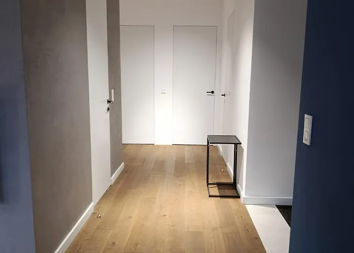 Spacious & Modern 3br-2ba Lejlighed Warszawa