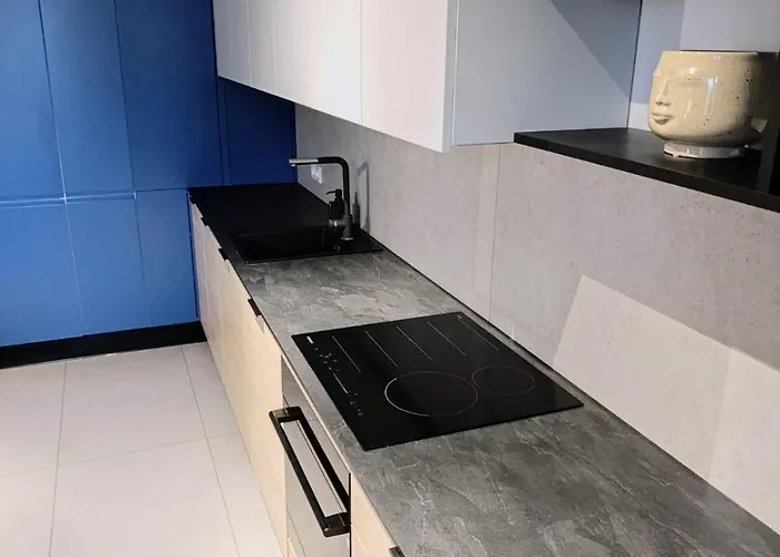 Lejlighed Spacious & Modern 3br-2ba Warszawa