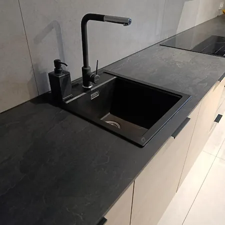 Apartamento Spacious & Modern 3br-2ba