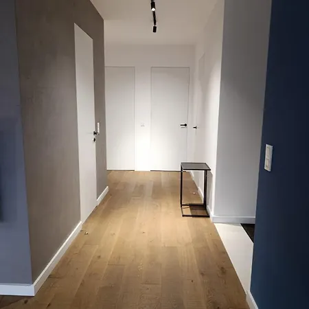 Spacious & Modern 3br-2ba Apartment Warsaw